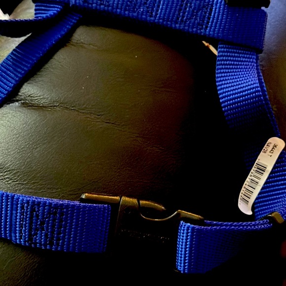 New and Tagged Adjustable Blue Harness. Medium 20”-28” Grith PRICE DROP - Picture 6 of 12